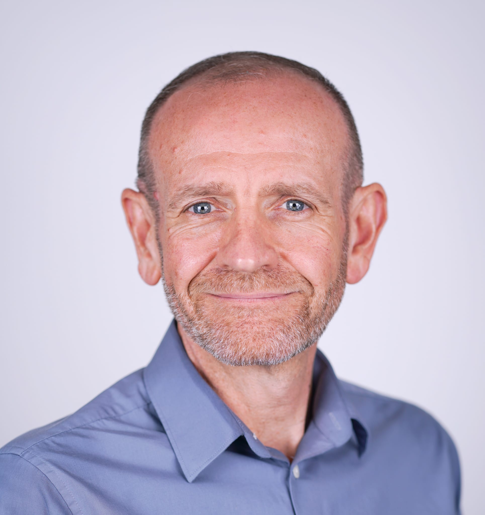 Dr. Pierre Redelinghuys